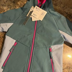Brand new Mountain warehouse kids Fleece like coat